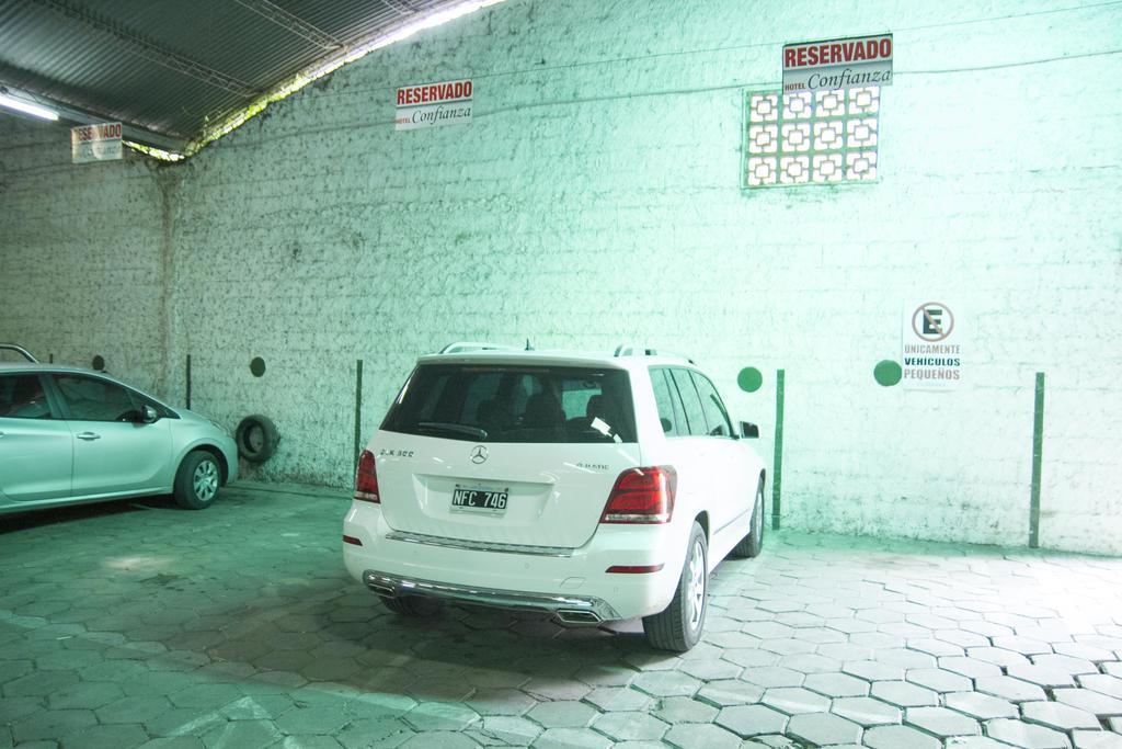 Hotel Confianza Corrientes Exterior photo