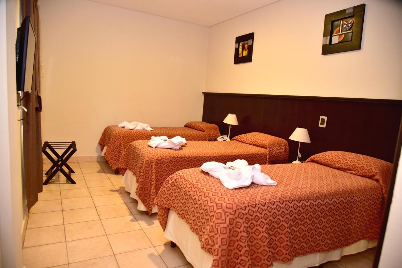 Hotel Confianza Corrientes Exterior photo